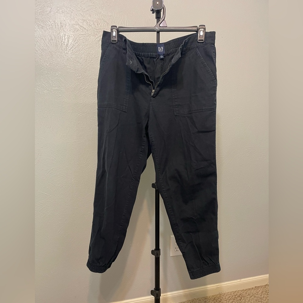 GAP Men's Black Cargo Pants